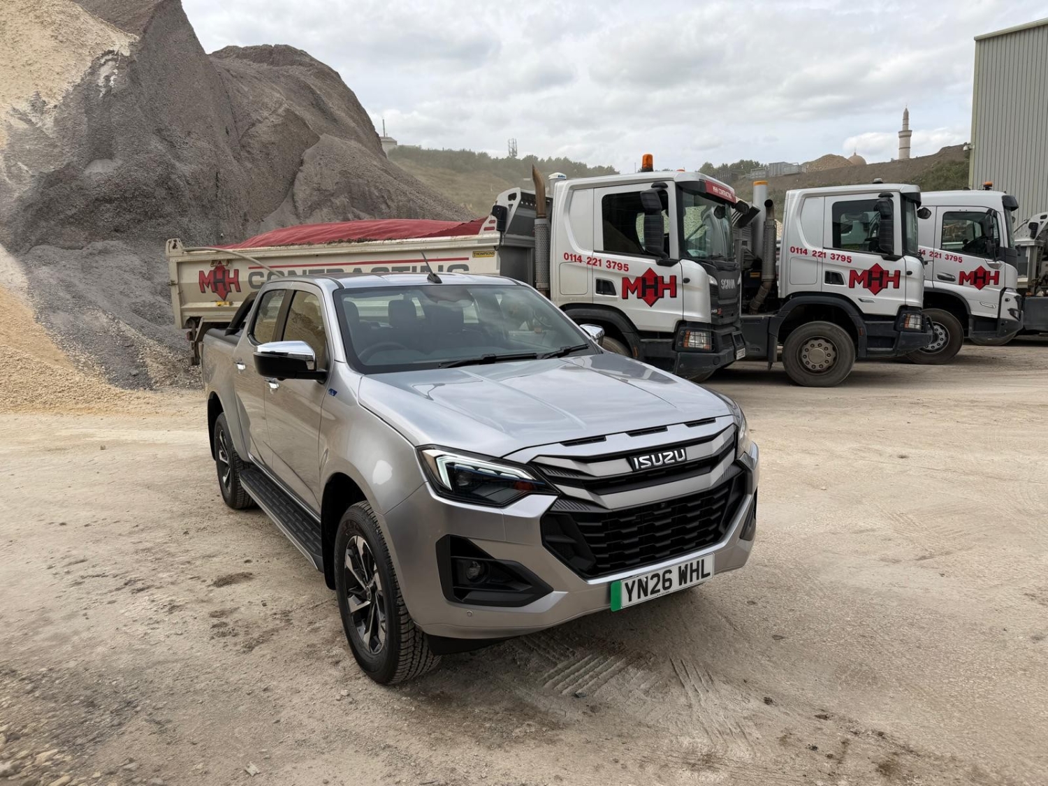 NEW ISUZU D-MAX ELECTRIC VEHICLE PICK-UPS DELIVERED IN YORKSHIRE ‘FOR THE LONG-HAUL’