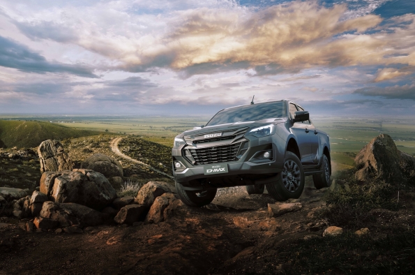 THE NEW ISUZU D-MAX 2.2 DIESEL DEBUTS IN THE UK AT THE COMMERCIAL VEHICLE SHOW 2026